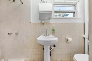 30 N 11th St, Newark, NJ 07107 - Photo 13