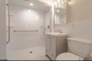 1709 Lawrence St, Rahway, NJ 07065 - Photo 9