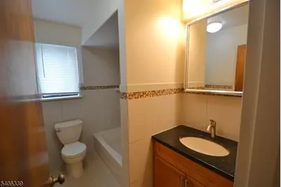 121 Grove #2, Clifton, NJ 07013 - Photo 9
