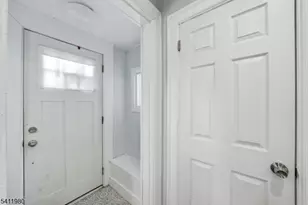 153 Tremont Ave, Orange, NJ 07050 - Photo 3