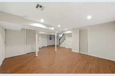 153 Tremont Ave, Orange, NJ 07050 - Photo 29