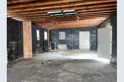 513 W Westfield Ave, Roselle Park, NJ 07204 - Photo 3