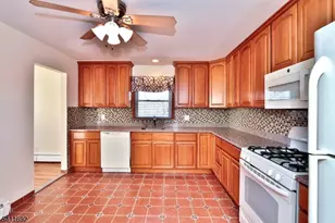 118 Lexington Ave, Cranford Township, NJ 07016 - Photo 11