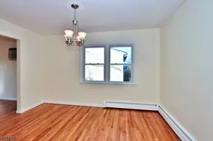 118 Lexington Ave, Cranford Township, NJ 07016 - Photo 9