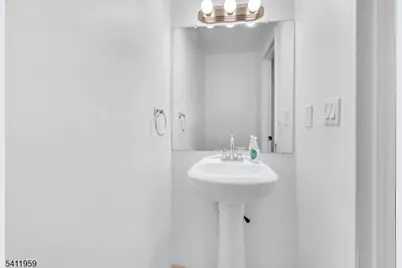 163 Marion Dr, West Orange Township, NJ 07052 - Photo 11