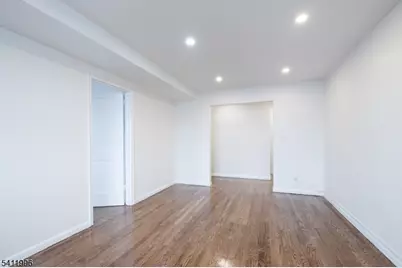 59-61 Brighton Avenue U #20, Belleville Twp., NJ 07109 - Photo 3