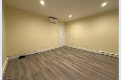 91 Halstead Ave, Wallington, NJ 07057 - Photo 3