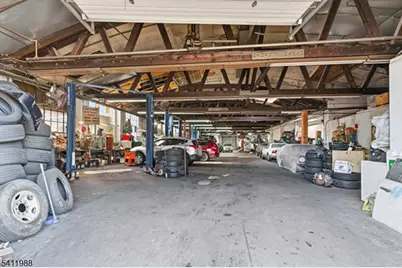 236 Park Ave, Newark, NJ 07107 - Photo 17