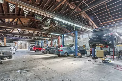 236 Park Ave, Newark, NJ 07107 - Photo 13