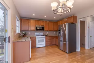 4 Shackamaxon Terrace, Clinton Township, NJ 08801 - Photo 7