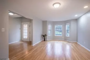 4 Shackamaxon Terrace, Clinton Township, NJ 08801 - Photo 3