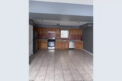 24 19th Ave #1, Newark, NJ 07103 - Photo 1