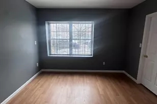 24 19th Ave, Newark, NJ 07103 - Photo 7