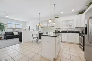 15 Republic Row, Franklin Township, NJ 08873 - Photo 21