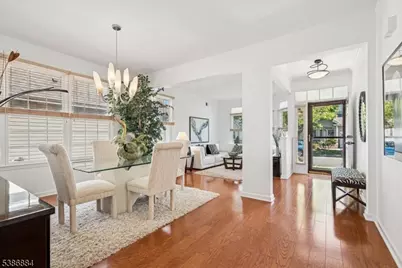 15 Republic Row, Franklin Township, NJ 08873 - Photo 7