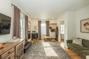 11 Hazlett St, Morristown, NJ 07960 - Photo 9