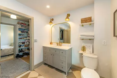 11 Hazlett St, Morristown, NJ 07960 - Photo 15