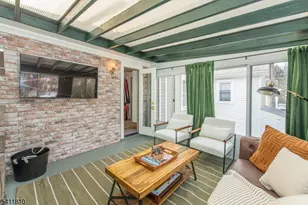 11 Hazlett St, Morristown, NJ 07960 - Photo 19