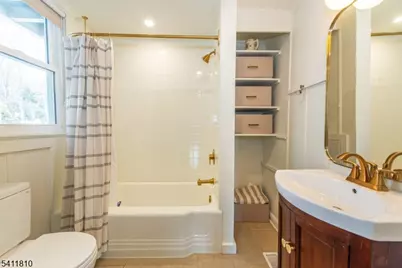 11 Hazlett St, Morristown, NJ 07960 - Photo 11