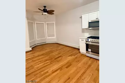 218 N 6th St, Newark, NJ 07107 - Photo 5