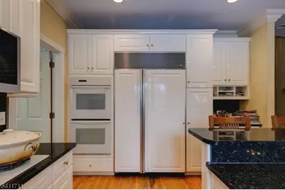 18 Tree Top Ln, Chatham Township, NJ 07928 - Photo 17