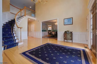 18 Tree Top Ln, Chatham Township, NJ 07928 - Photo 9