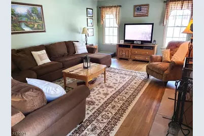 3 Renault Rd, West Milford Twp., NJ 07480 - Photo 17