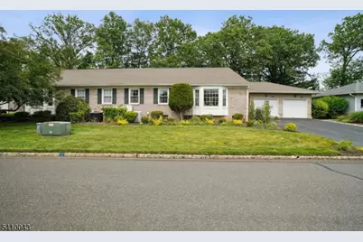 126 Brandywyne Dr, Florham Park, NJ 07932 - Photo 1