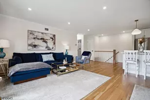 126 Brandywyne Dr, Florham Park, NJ 07932 - Photo 3