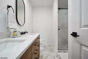 126 Brandywyne Dr, Florham Park, NJ 07932 - Photo 19