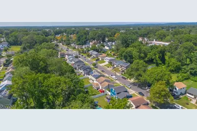 463 W 6th Ave, Roselle, NJ 07203 - Photo 29