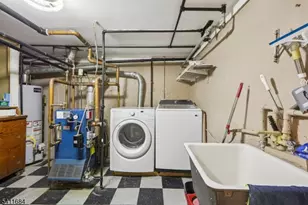 169 E 6th St, Clifton, NJ 07011 - Photo 31