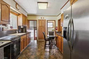 169 E 6th St, Clifton, NJ 07011 - Photo 13