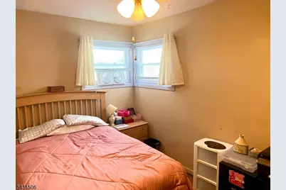 1464 Jean Ter, Plainfield, NJ 07062 - Photo 7