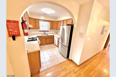 213 Palmer St #2, Elizabeth, NJ 07202 - Photo 9