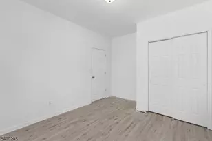 223 Pine St, Elizabeth, NJ 07206 - Photo 17