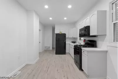 223 Pine St #1, Elizabeth, NJ 07206 - Photo 5