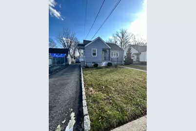 311 W 3rd Ave, Roselle, NJ 07203 - Photo 5