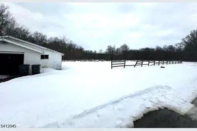 73 Featherbed Ln, Raritan Township, NJ 08822 - Photo 3