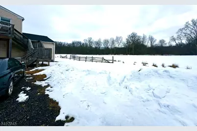 73 Featherbed Ln, Raritan Township, NJ 08822 - Photo 5