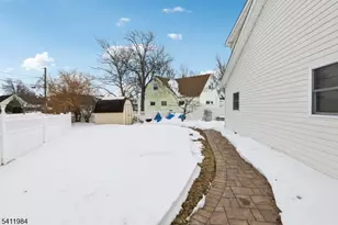 26 Linda Ave, Woodbridge Township, NJ 07067 - Photo 35