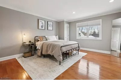 26 Linda Ave, Woodbridge Township, NJ 07067 - Photo 25