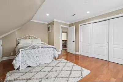 26 Linda Ave, Woodbridge Township, NJ 07067 - Photo 27