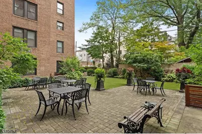 50 Glenwood Ave #702, Jersey City, NJ 07306 - Photo 13