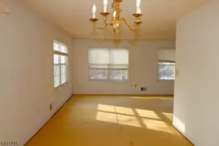 12 Rutgers Dr, Newark, NJ 07103 - Photo 5