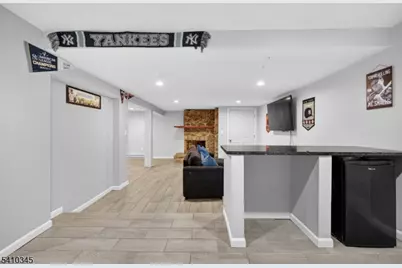 295 Tremont Ave, North Plainfield, NJ 07063 - Photo 21