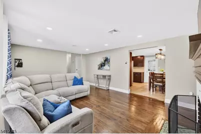 295 Tremont Ave, North Plainfield, NJ 07063 - Photo 7