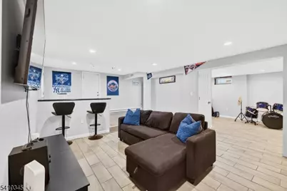 295 Tremont Ave, North Plainfield, NJ 07063 - Photo 23