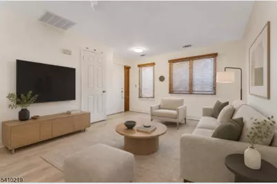 7 Westchester Ter, Clinton Township, NJ 08801 - Photo 5