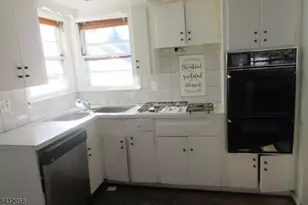 193 Newark Pompton Turnpike, Wayne, NJ 07470 - Photo 5